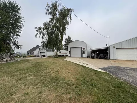 3955 E Doherty, Clare, MI 48617 photo 5