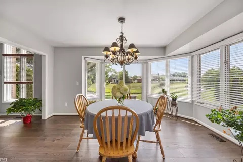 51317 Hook, Macomb, MI 48042 photo 14