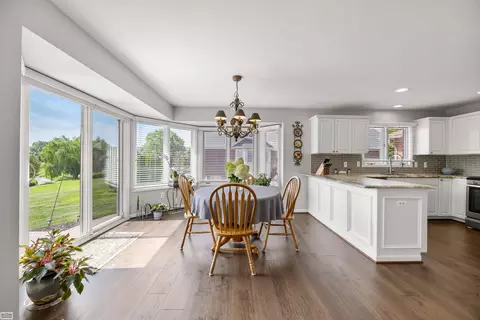 51317 Hook, Macomb, MI 48042 photo 11
