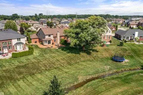 51317 Hook, Macomb, MI 48042 photo 52