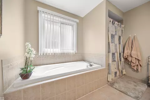 51317 Hook, Macomb, MI 48042 photo 30
