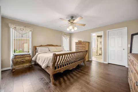 51317 Hook, Macomb, MI 48042 photo 27
