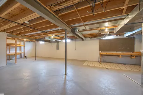 51317 Hook, Macomb, MI 48042 photo 42