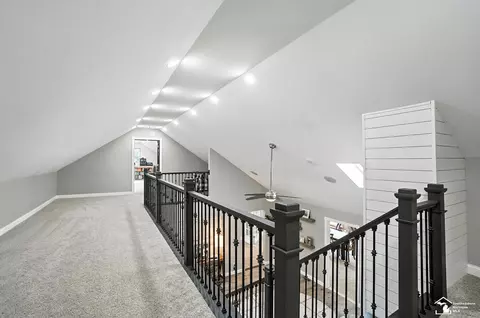 Entry Way - 2293 Steiner, Monroe, MI 48162 photo 12 of 15