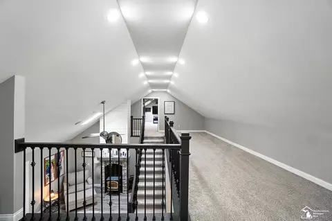 Entry Way - 2293 Steiner, Monroe, MI 48162 photo 14 of 15