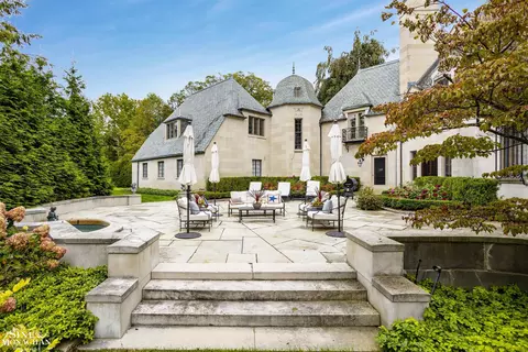 Exterior - 273 Ridge, Grosse Pointe Farms, MI 48236 photo 18 of 26
