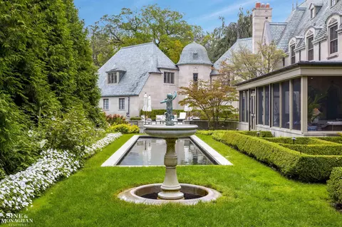 Exterior - 273 Ridge, Grosse Pointe Farms, MI 48236 photo 20 of 26