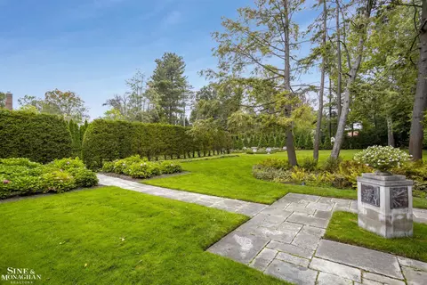 Exterior - 273 Ridge, Grosse Pointe Farms, MI 48236 photo 22 of 26