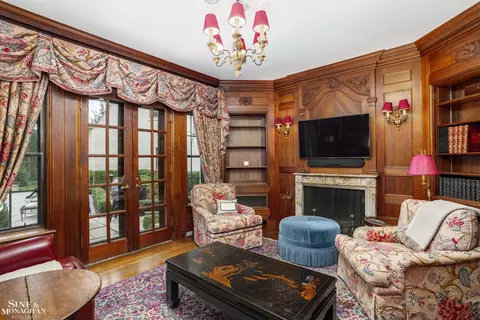 Living - 273 Ridge, Grosse Pointe Farms, MI 48236 photo 4 of 5