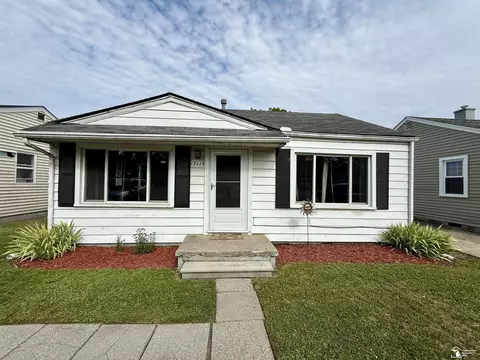 15339 Flanders, Southgate, MI 48195