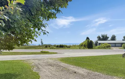 View/Area - 3465 K, Escanaba, MI 49807 photo 1 of 2