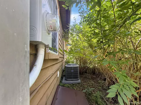 Exterior - 3465 K, Escanaba, MI 49807 photo 6 of 8