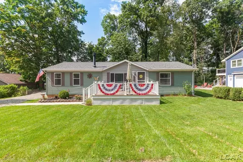 5533 Robinwood, Manitou Beach, MI 49253
