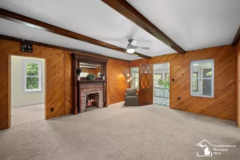 Living - 6735 N Telegraph, Monroe, MI 48162 photo 1 of 6