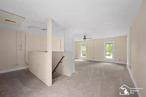 Living - 6735 N Telegraph, Monroe, MI 48162 photo 6 of 6