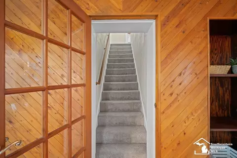 Entry Way - 6735 N Telegraph, Monroe, MI 48162 photo 2 of 2