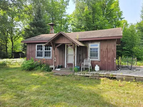 N14219 Newberg, Channing, MI 49815
