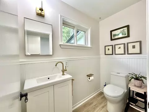 Bath - 21790 Mcphall, Armada, MI 48005 photo 1 of 2