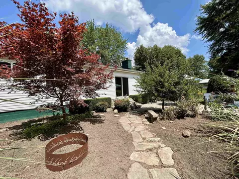 Exterior - 21790 Mcphall, Armada, MI 48005 photo 5 of 7