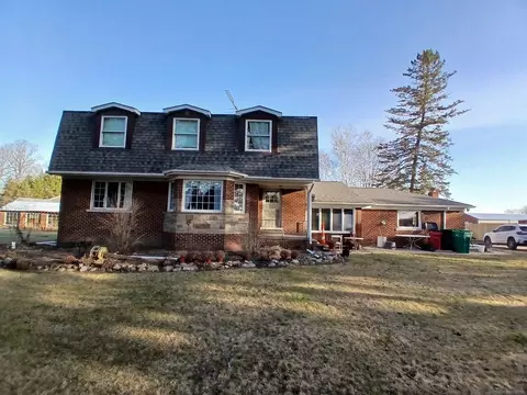 28405 26 Mile, Lenox, MI 48048