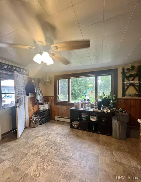 N15717 County 577, Vulcan, MI 49892 photo 11