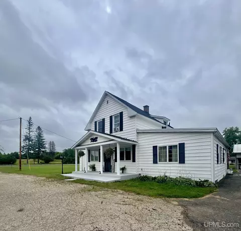 N15717 County 577, Vulcan, MI 49892 photo 2