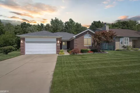 28601 Iris, New Baltimore, MI 48047