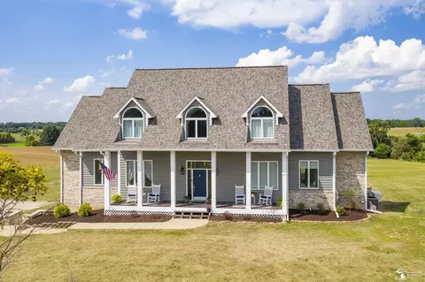 15724 Grass Lk, Grass Lake, MI 49240