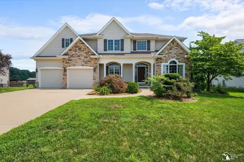 8258 Twin Crk, Temperance, MI 48182
