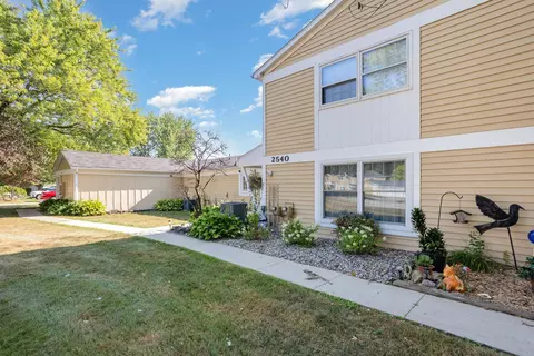 2540 Ivy Hl, Saginaw, MI 48603