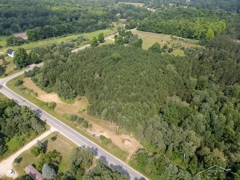 3876 Campbell, Rose City, MI 48654