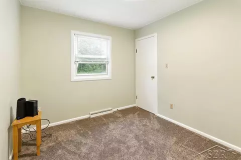 Bedroom - 2910 E Baker, Midland, MI 48642 photo 4 of 4