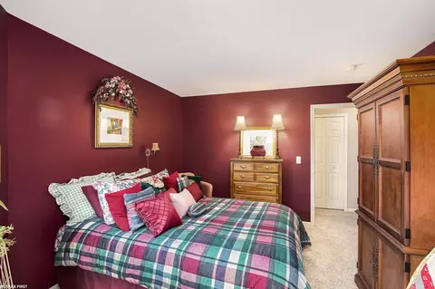 Bedroom - 49837 Hidden Vly, Macomb, MI 48044 photo 5 of 5