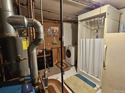 1029 Superior, White Pine, MI 49971 photo 28