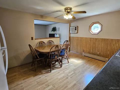 1029 Superior, White Pine, MI 49971 photo 12