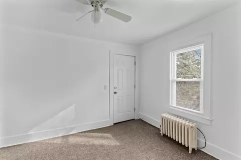 829 Clinton, Flint, MI 48507 photo 8