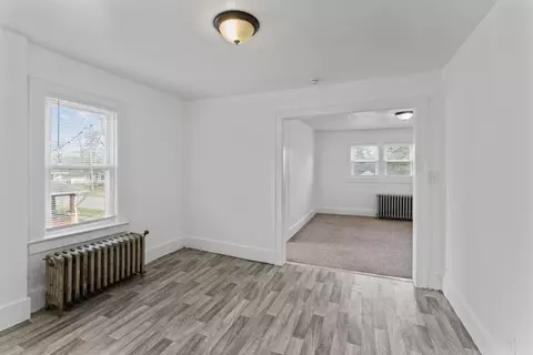 829 Clinton, Flint, MI 48507 photo 2