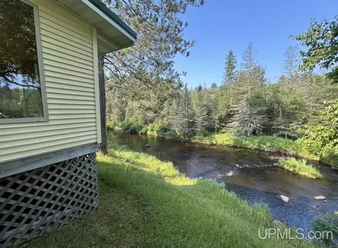 4753 W Tasson Rd, Ishpeming, MI 49849 photo 13