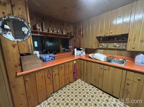 4753 W Tasson Rd, Ishpeming, MI 49849 photo 27