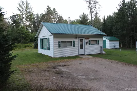 W10305 Chateau, Dunbar T-wi, WI 54119