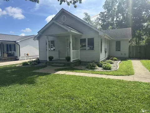 14508 Spruce St, Monroe, MI 48161