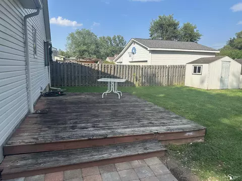 Exterior - 14508 Spruce St, Monroe, MI 48161 photo 1 of 4