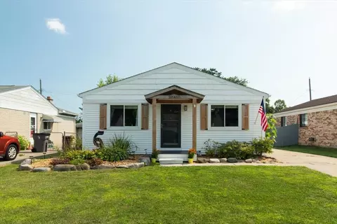20480 Williamson, Clinton Township, MI 48035
