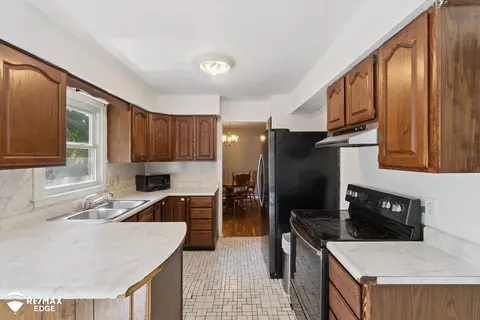 1825 Springfield, Flint, MI 48503 photo 15
