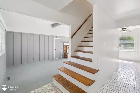 1825 Springfield, Flint, MI 48503 photo 6