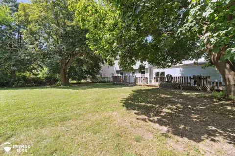 1825 Springfield, Flint, MI 48503 photo 52