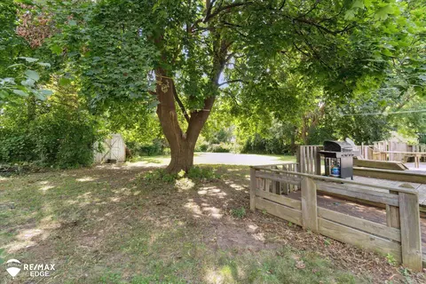 1825 Springfield, Flint, MI 48503 photo 53