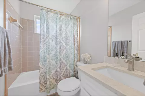 53120 Fox Pointe, New Baltimore, MI 48047 photo 17
