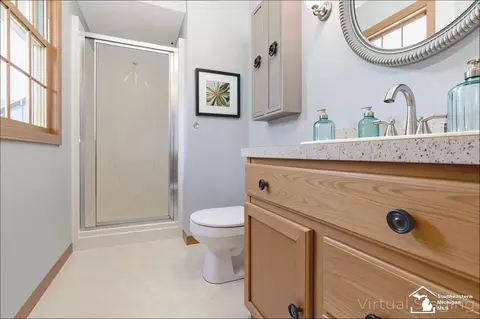 1099 Eagle, Temperance, MI 48182 photo 30