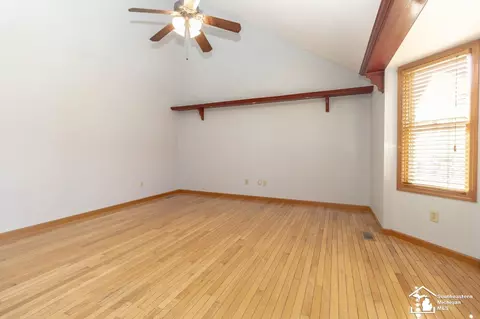 1099 Eagle, Temperance, MI 48182 photo 21